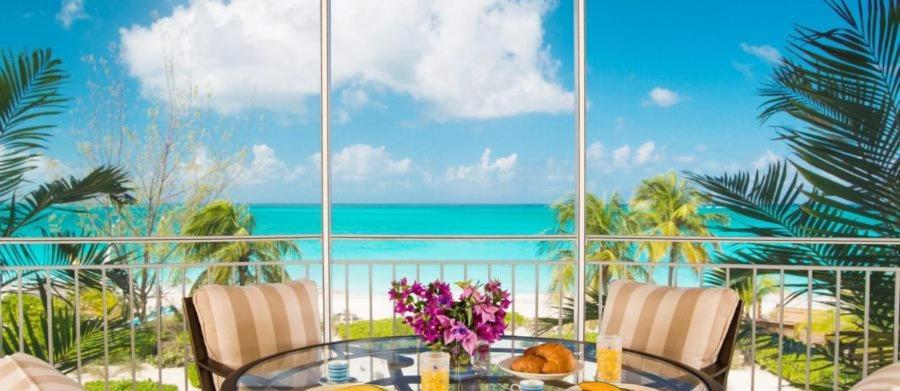 The Tuscany On Grace Bay Exterior photo