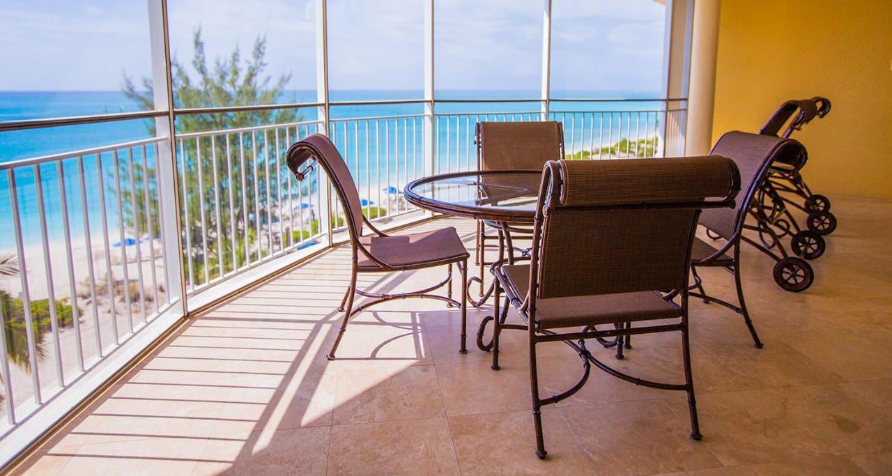 The Tuscany On Grace Bay Exterior photo