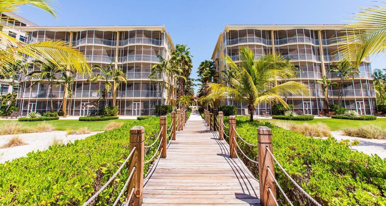 The Tuscany On Grace Bay Exterior photo