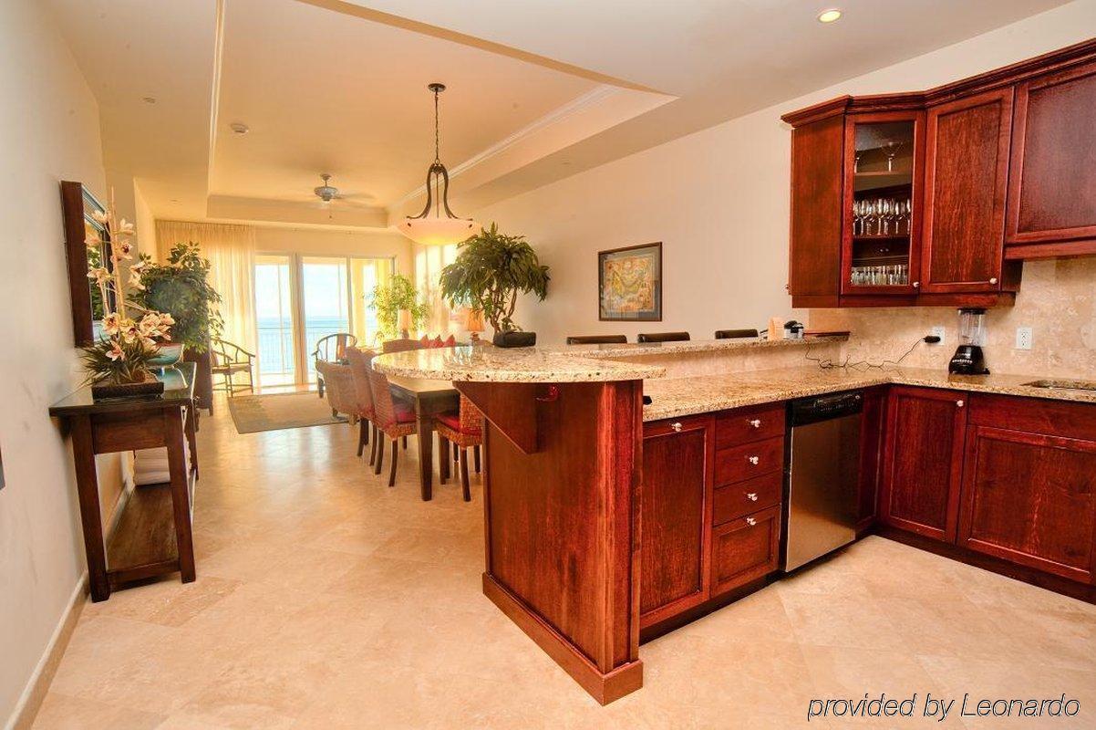 The Tuscany On Grace Bay Room photo